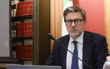 Giorgetti Ridotto deficit senza manovre restrittive 364x230