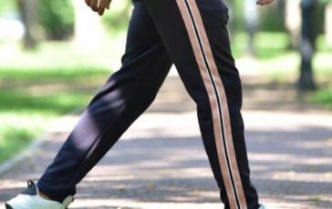 Il falso mito dei 10mila passi camminare 15 minuti aiuta il cuore 364x230