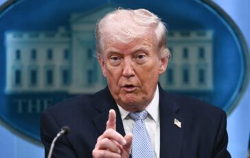 Il sondaggio 63 italiani non ha fiducia in Trump. Oltre la meta favorevole a stop sanzioni Russia per gas e petrolio 364x230