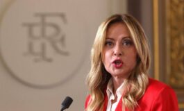 Iran Macron e Starmer annunciano missione per riapertura duratura Hormuz. Meloni Italia pronta a schierare le navi con autorizzazione del Parlamento 265x160