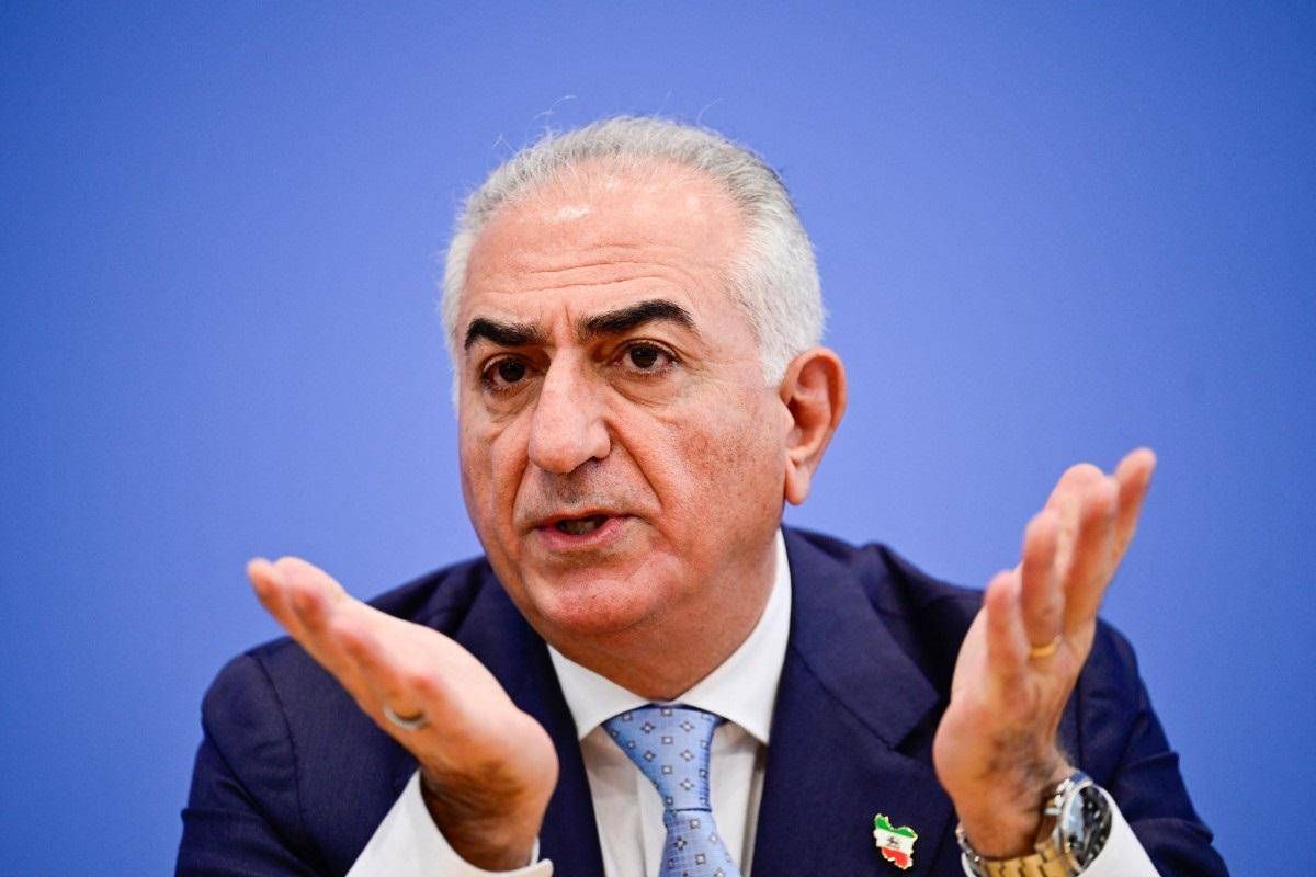 Iran Reza Pahlavi Lottero per il mio popolo e il mio Paese fino a quando sara libero
