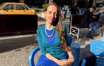 Iraq Kataeb Hezbollah annuncia Rilasciata la giornalista Shelly Kittleson 364x230