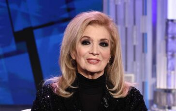 Iva Zanicchi e la caduta il racconto a Verissimo Cera un buco 364x230