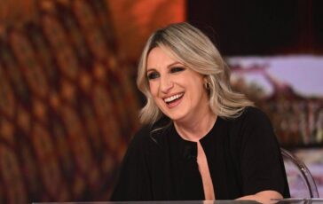 Katia Follesa torna sul Nove al via la terza stagione di Comedy Match 364x230