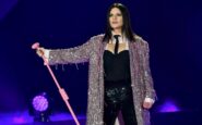 laura pausini ferma il concerto in peru e gela la prima fila non conoscete le canzoni 2