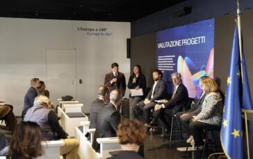 Lavoro torna il Premio giovani comunicatori per giovani talenti 364x230