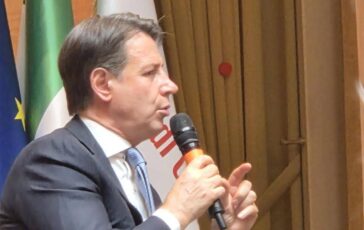 M5S ecco Una nuova primavera. Conte presenta il suo manifesto Ci sono premesse per vincere elezioni 364x230