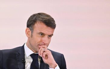 macron addio alla politica lascio quando scade mandato da presidente 2