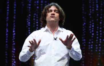 massimo bagnato chi e il comico arrestato per stalking 2