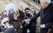 mattarella a praga i ragazzi entusiasti lo salutano con linno di mameli 2