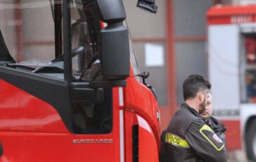 Milano madre e figlia trovate morte in casa corpi in avanzato stato di decomposizione 364x230