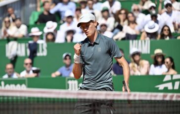 Montecarlo oggi semifinale Sinner Zverev Il match in diretta 364x230
