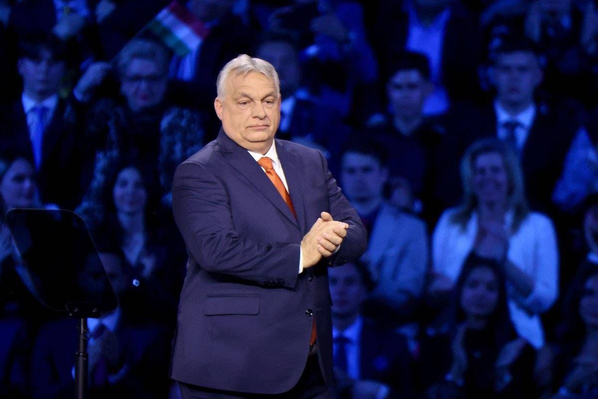 Orban, da attivista liberale a leader illiberale amico di Putin e Trump