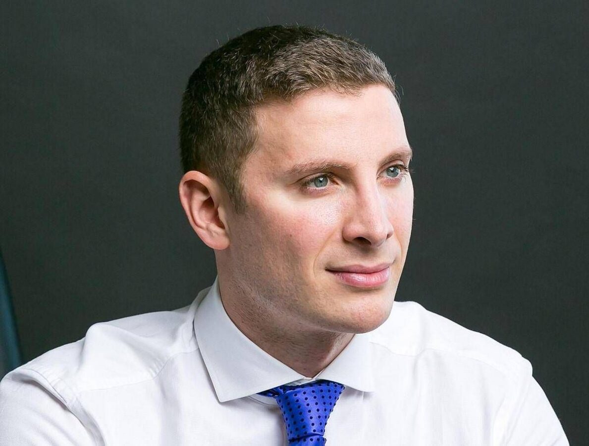 Pax Silica, Helberg attacca i regolamenti Ue: "Così l’Europa resta indietro"