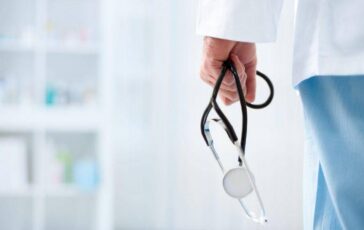 Piede reumatico webinar Apmarr per riconoscere sintomi e non perdere autonomia 364x230