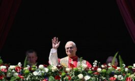 Prima Pasqua da Papa per Leone XIV lomelia No allindifferenza alla morte 265x160