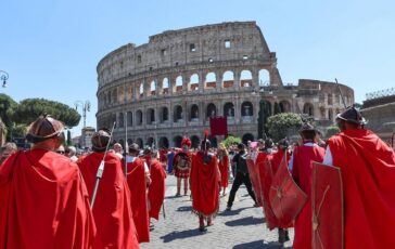 Roma compie 2779 anni dalle rievocazioni storiche alla musica oggi si celebra la Citta Eterna 364x230