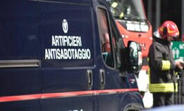 Roma molotov esplosa davanti a un palazzo a San Giovanni 265x160