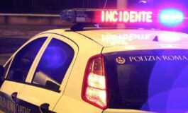 Roma scontro fra due auto in via Tuscolana 2 morti e due bimbi estratti da lamiere 265x160
