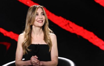 Romina Power Elena Santarelli e Sal Da Vinci a Belve gli ospiti della puntata del 28 aprile 364x230