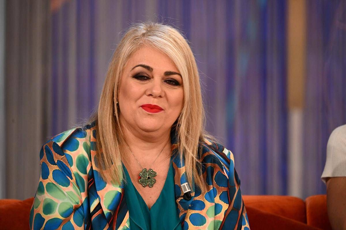 Rossella Erra, la difficoltà di rimanere incinta: "Mi sono sentita sbagliata per tanto tempo"