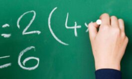 Scuola 143 euro di aumento ai prof. Valditara Risultato storico 265x160