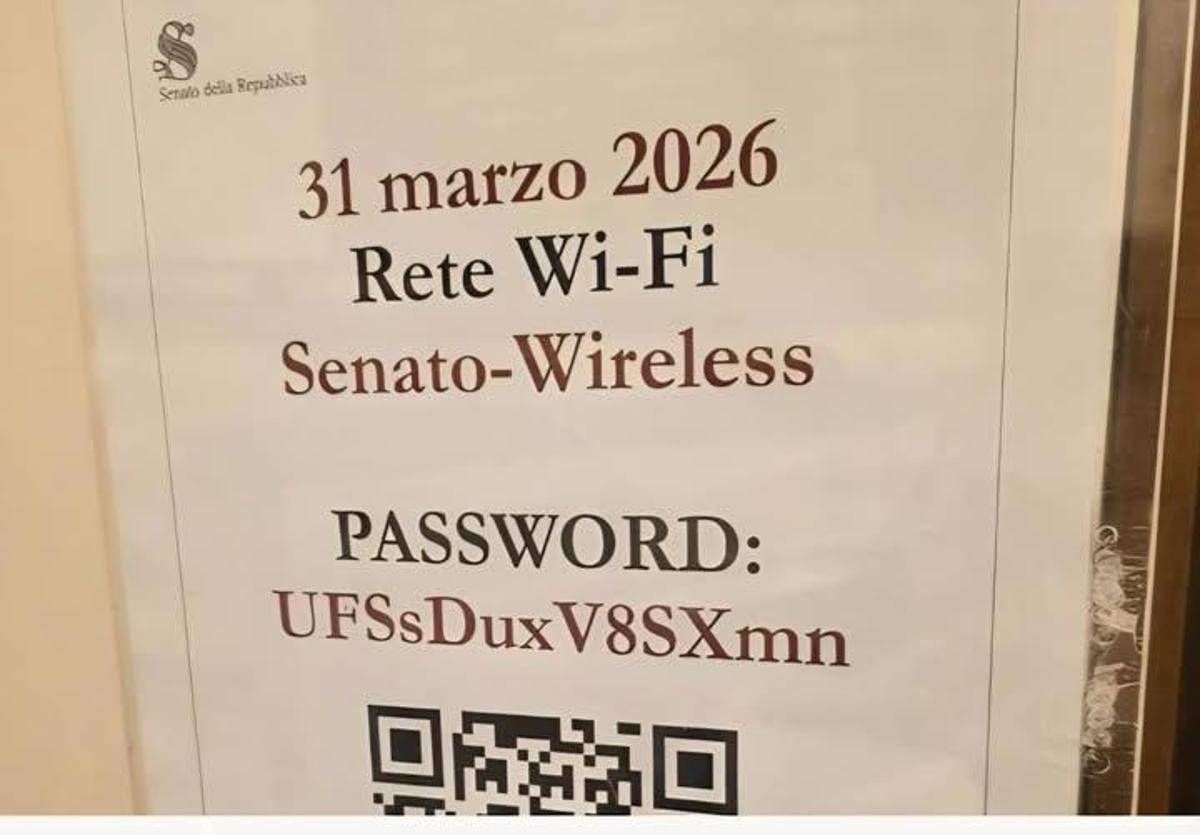 Senato, nella password Wi-Fi c'è la parola 'Dux'. Fonti: "Generate in modo casuale"