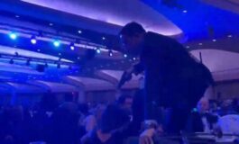 Spari alla cena di Trump con i giornalisti il nostro testimone Ho sentito i colpi e mi e stato subito chiaro era un attentato 265x160