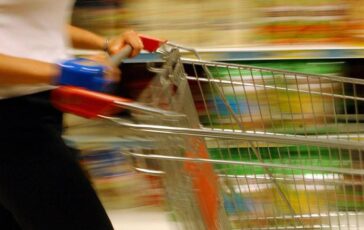 Supermercati aperti il primo maggio quali sono e gli orari 364x230