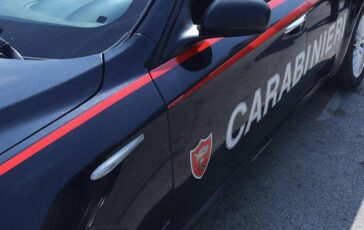 Trovato il cadavere di un uomo nei boschi di Bollate indagini in corso 364x230