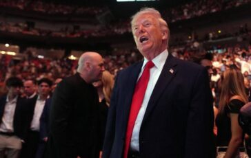 Trump il nuovo piano Blocco subito lo Stretto di Hormuz. Negoziati o attacco I messaggi allIran 364x230