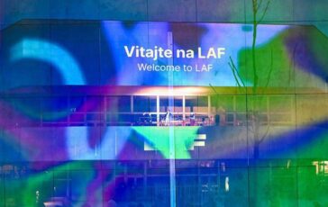 Turismo il Light Art Festival ha acceso la slovacca Trencin fra luci suoni e interattivita 364x230