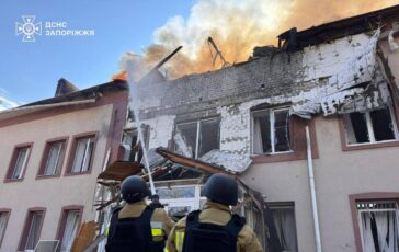 ucraina russia riprende i raid lanciati un centinaio di droni 2