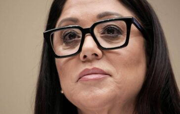 Usa lascia ministra Lavoro Chavez e la terza donna silurata da Trump 364x230