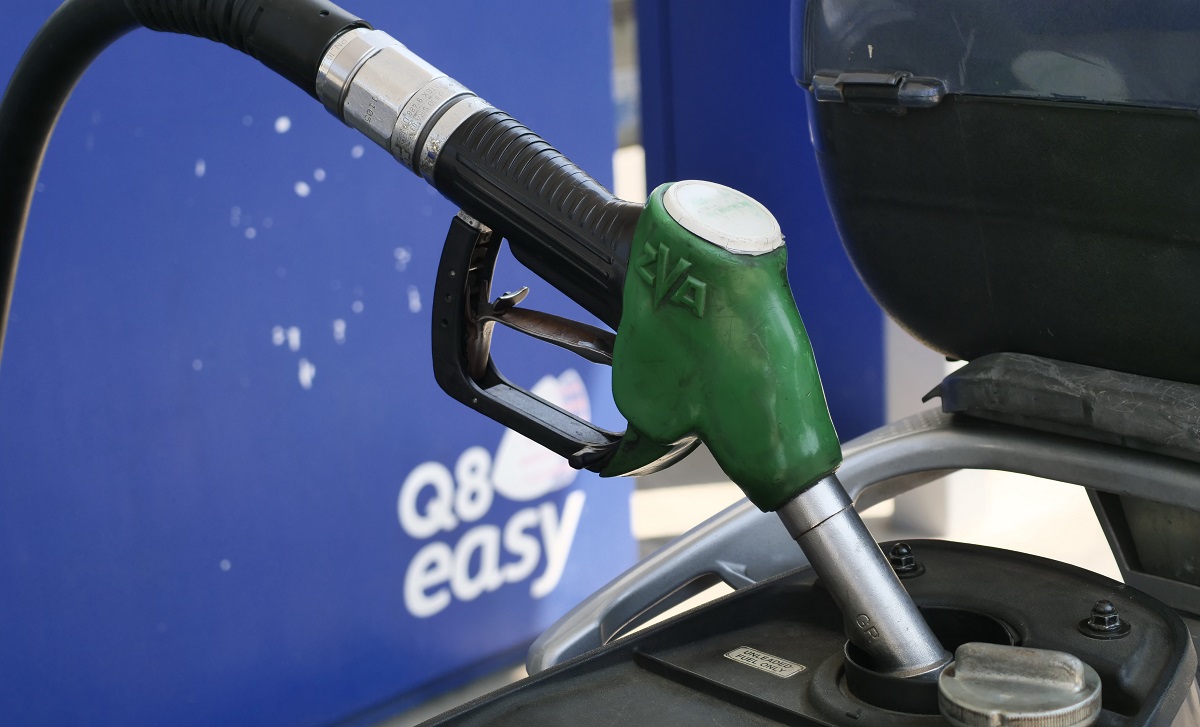 La benzina a tre euro al litro: quando vedremo questo dato