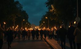 Commemorazione di Sergio Ramelli a Milano: il corteo dell’estrema destra tra fiaccole e tensioni