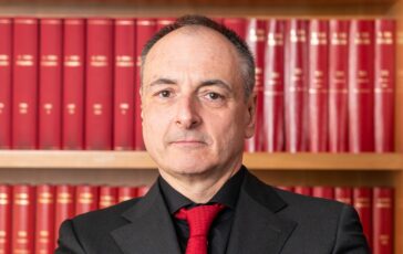 de bellis def 364x230