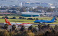 easyjet lascia a terra passeggeri