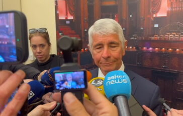 featured 3595816 364x230