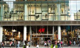 h&m chiude 160 negozi