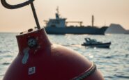 Hormuz riapre: termini del cessate il fuoco tra Usa e Iran e rischi per il commercio energetico