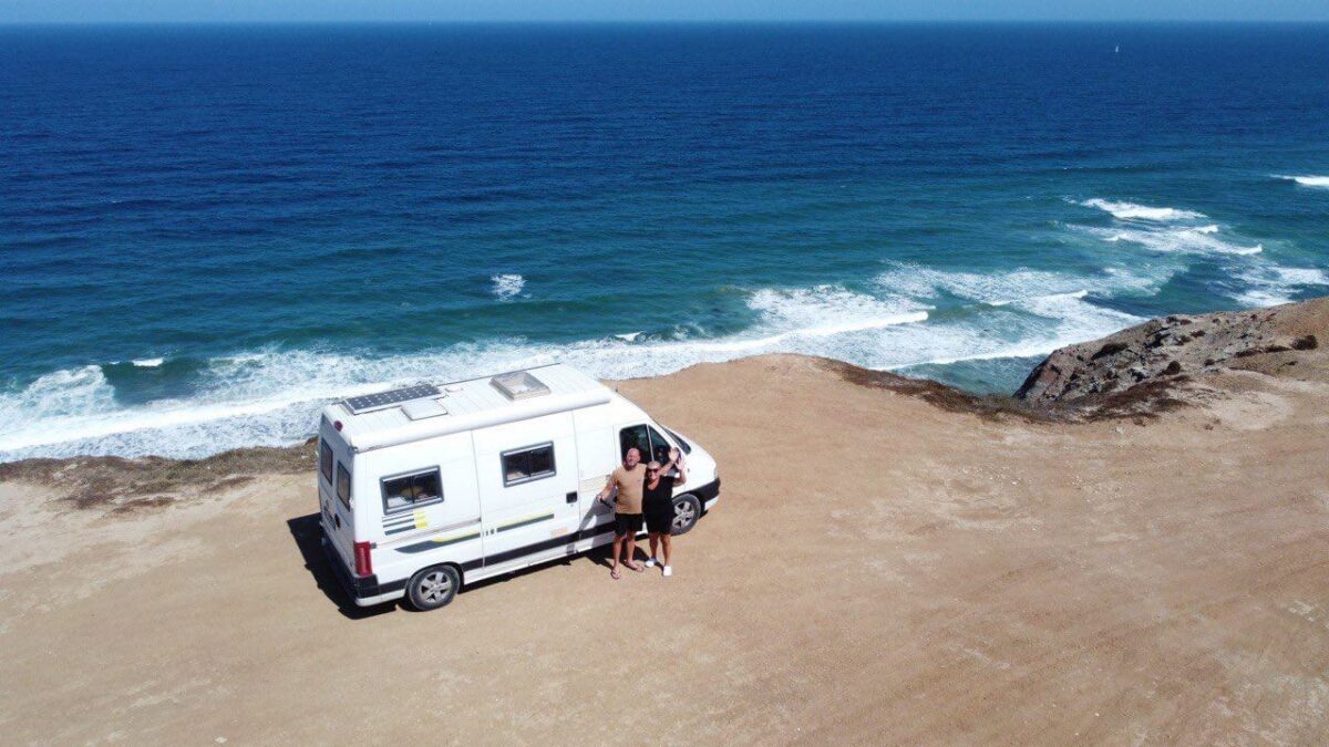 Vacanze "on the road": quanto costa comprare un camper (o un van) nel 2026?