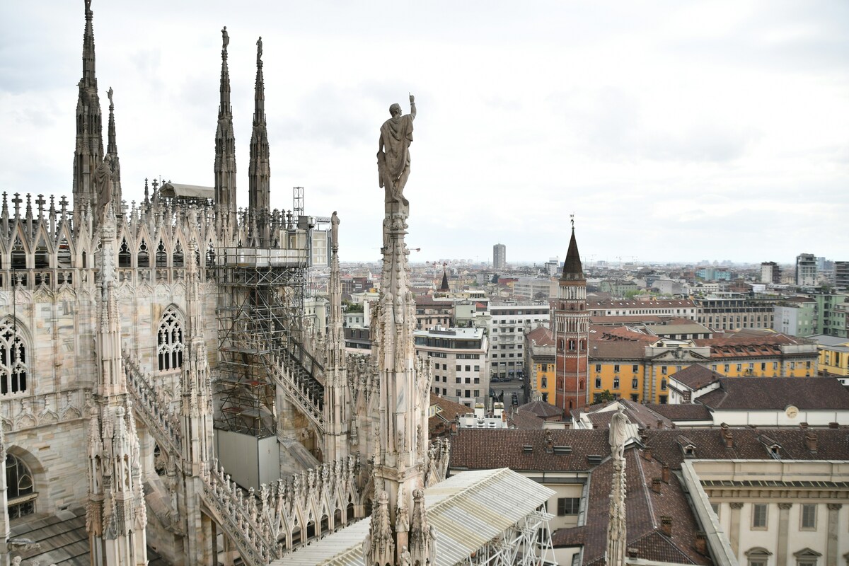 Milano, Palazzo Marino come nuovo dopo il restauro firmato da Tod's