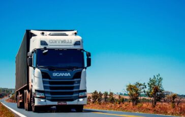 001-settore-trasporto-gomme-ribellarsi-aumento-carburante-conflitto-medio-orientale