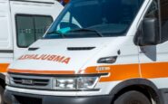 autocisterna si ribalta