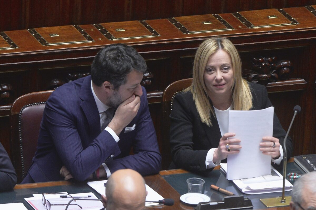 Sondaggi politici, nuovi equilibri dopo l’effetto referendum: lo scenario attuale