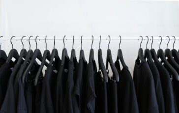 001-stilista-cambia-strada-abbandona-creatura-da-lui-fondata-famosa-mondo