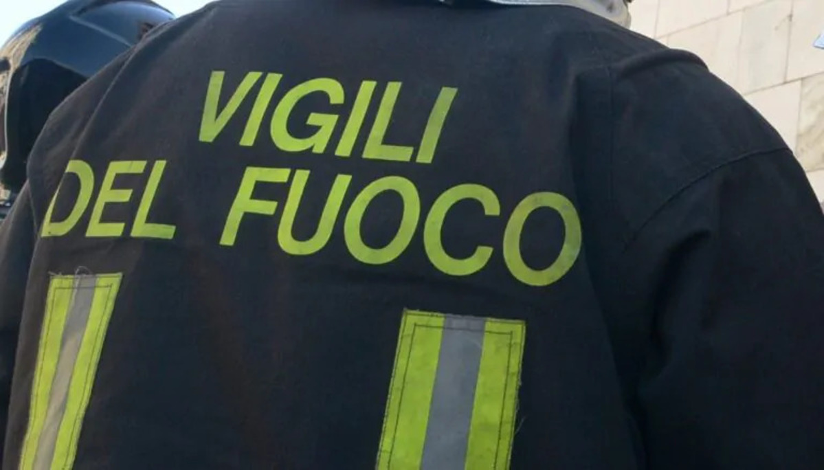 Motta Visconti, fiamme improvvise in casa: residenti evacuati in fretta