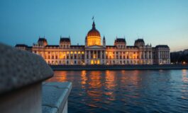 Vittoria netta di Magyar: Tisza ottiene i due terzi dei seggi in Ungheria