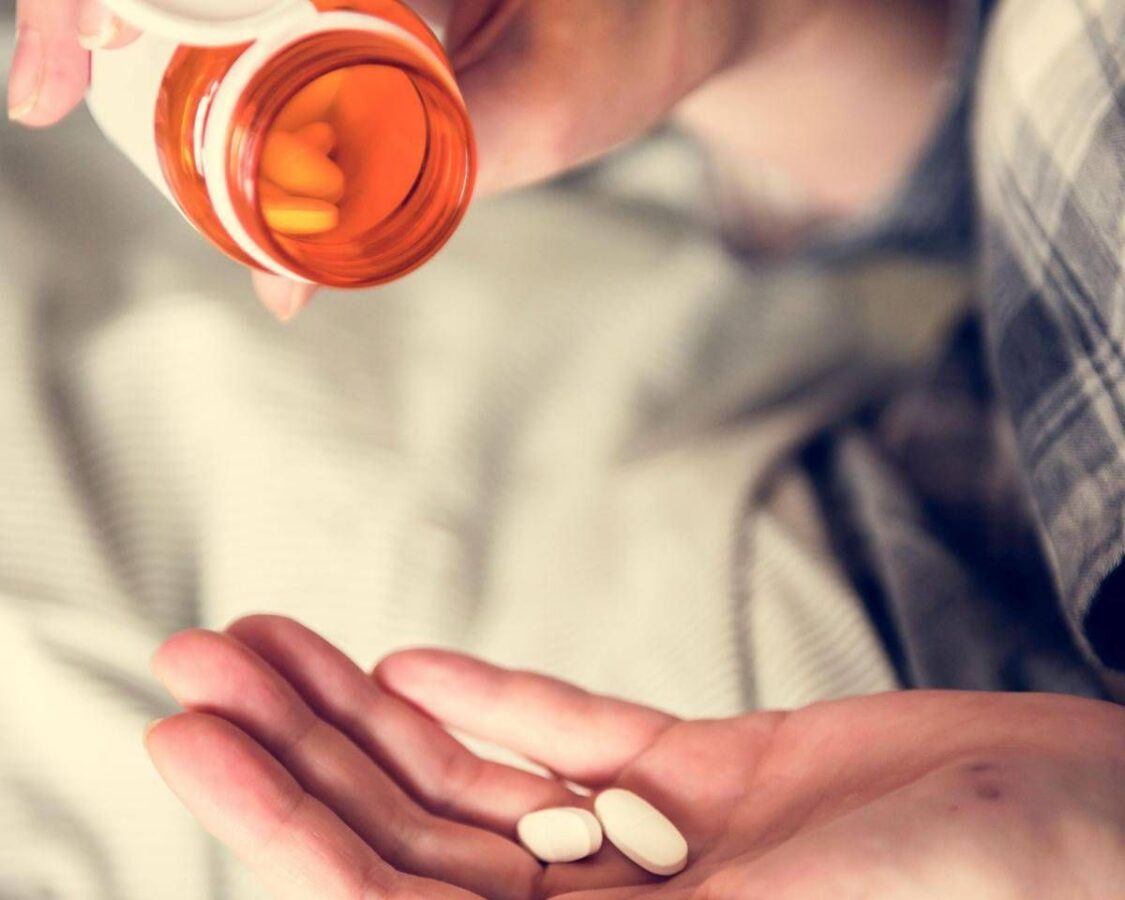 Abuso di paracetamolo negli adolescenti, Aifa: "Effetti anche irreversibili"
